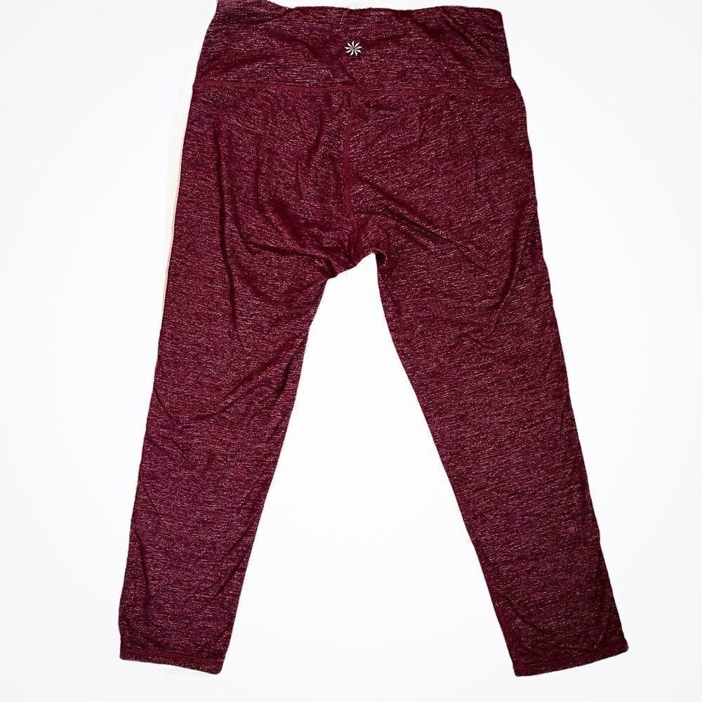 Athleta Quest Chaturanga Capri Leggings 138356 - Picture 4 of 9